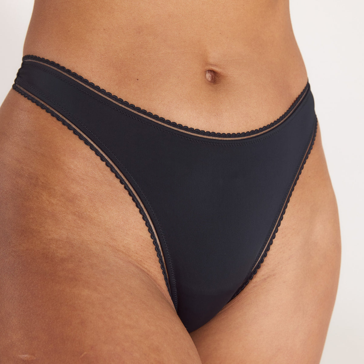 Lounge Comfort Thong - Black