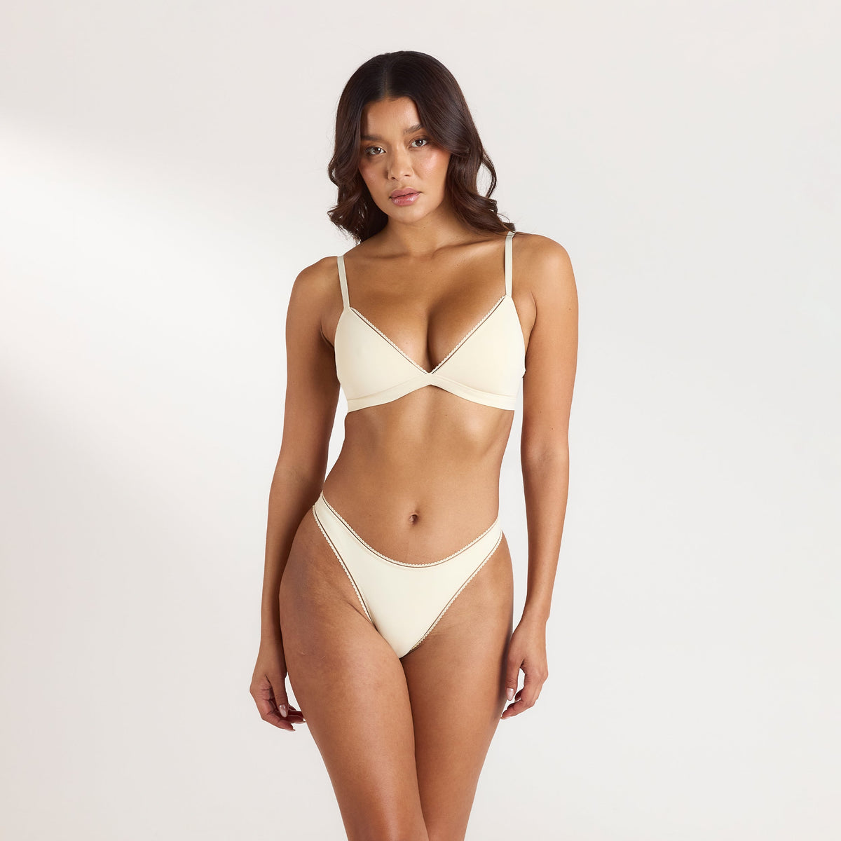 Lounge Comfort Triangle Bralette - Latte