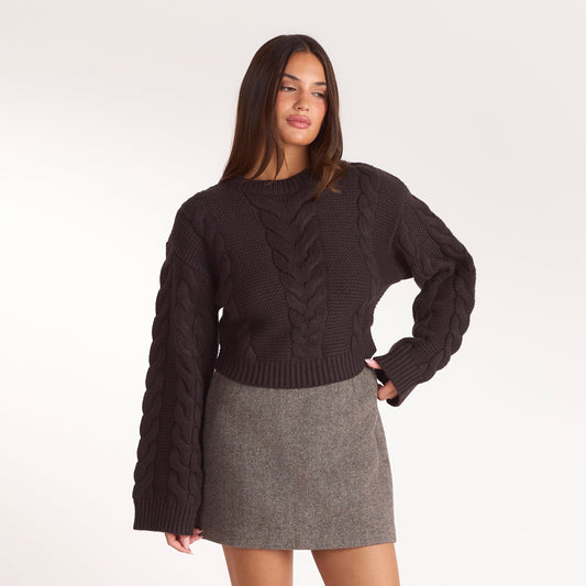 Lounge Cropped Cable-Knit Jumper - Dark Chocolate
