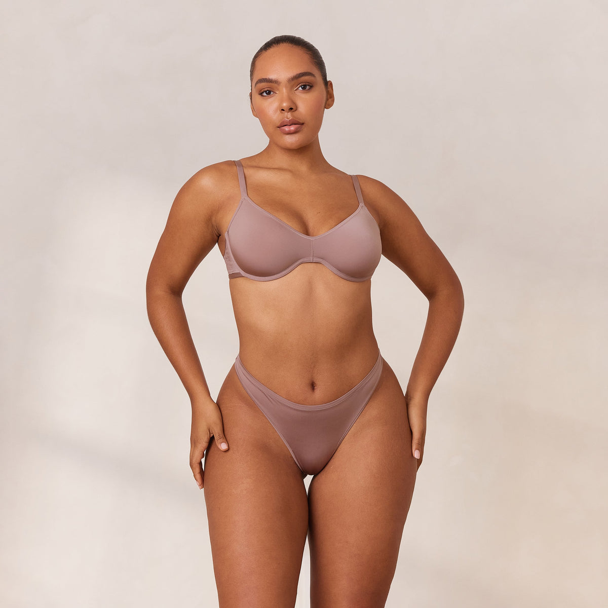 Lounge Barely There Plunge Bra - Mauve