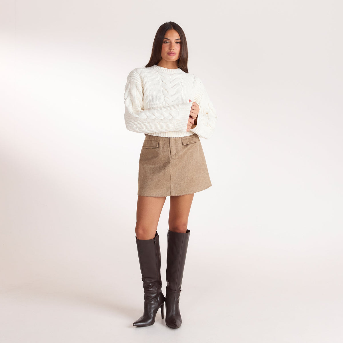 Lounge Cropped Cable-Knit Jumper - Cream