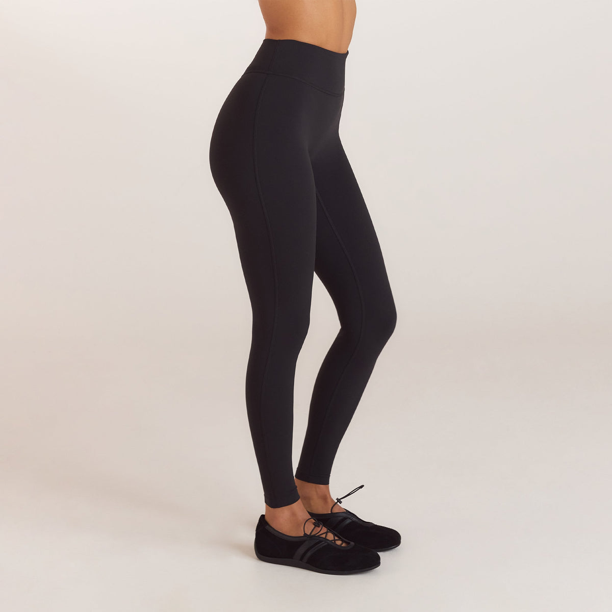 Lounge ContourSoft™ Classic Leggings - Black
