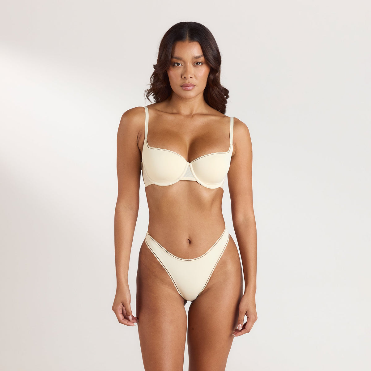 Lounge Comfort Balconette Bra - Latte